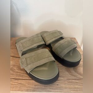 UGG Zayne Slide II Olive Green Sandals Size 9